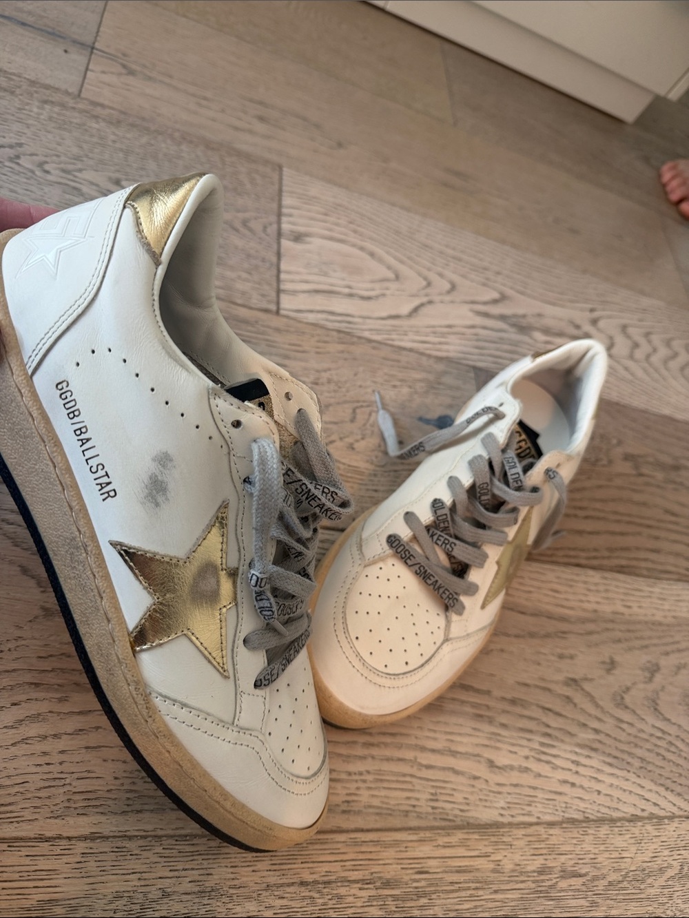 Golden Goose Ball Star with Gold Star and Heel tab 38 BRAND NEW - Picture 11 of 15